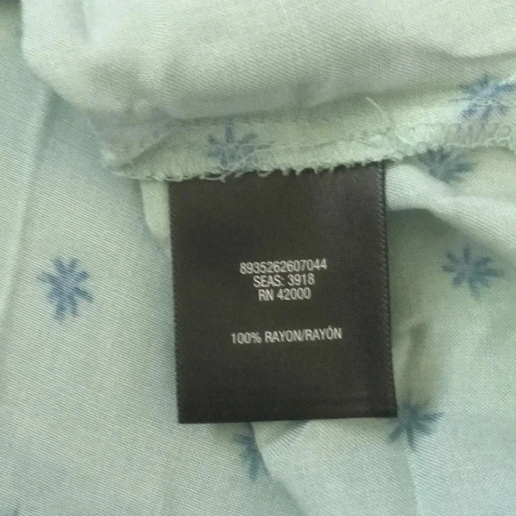 ATTENTION lightweight short sleeves v-neck size L - Picture 5 of 8